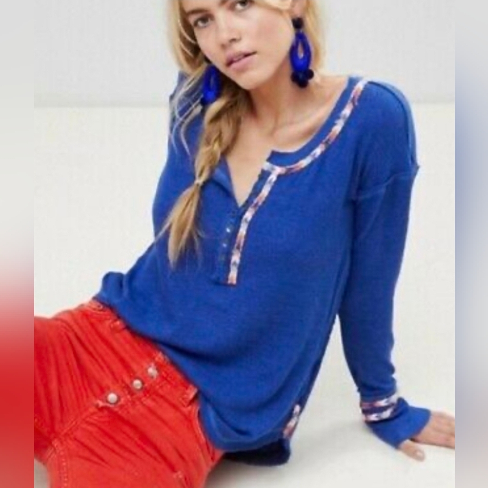 Free People Boho Blue Rainbow Thermal Henley oversized sweater rainbow trim S